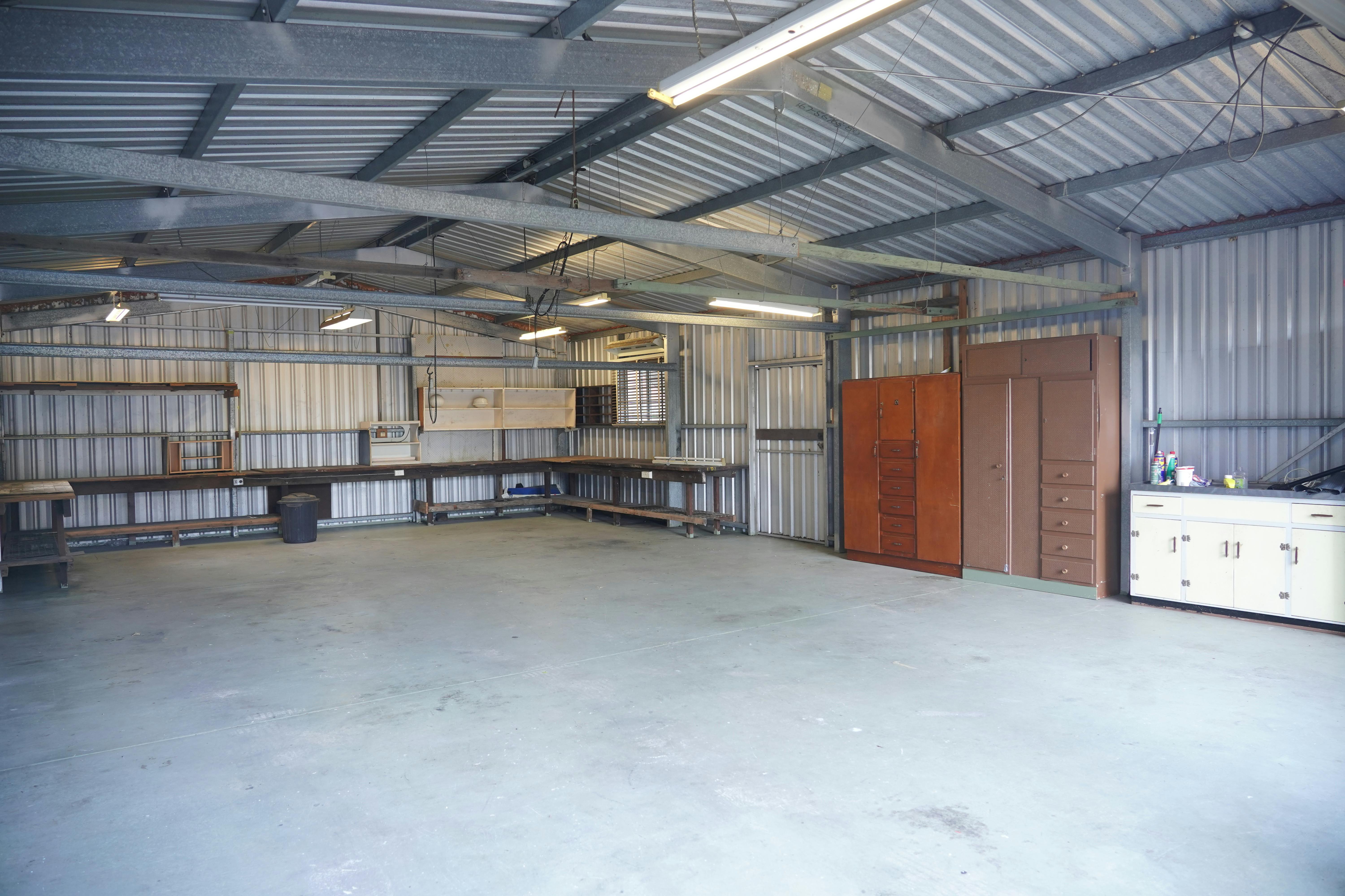 Garage cleanout service